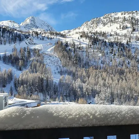 Apartment Front De Neige